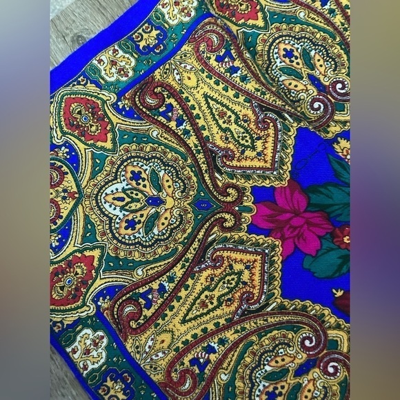 Echo Wool Scarf Floral Plaid Paisley 34" Square Accessory Challis - Picture 6 of 7